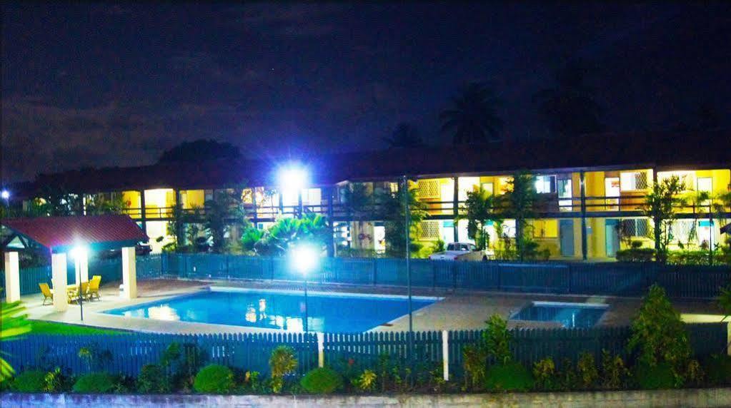 Madang Star International Hotel Exteriér fotografie